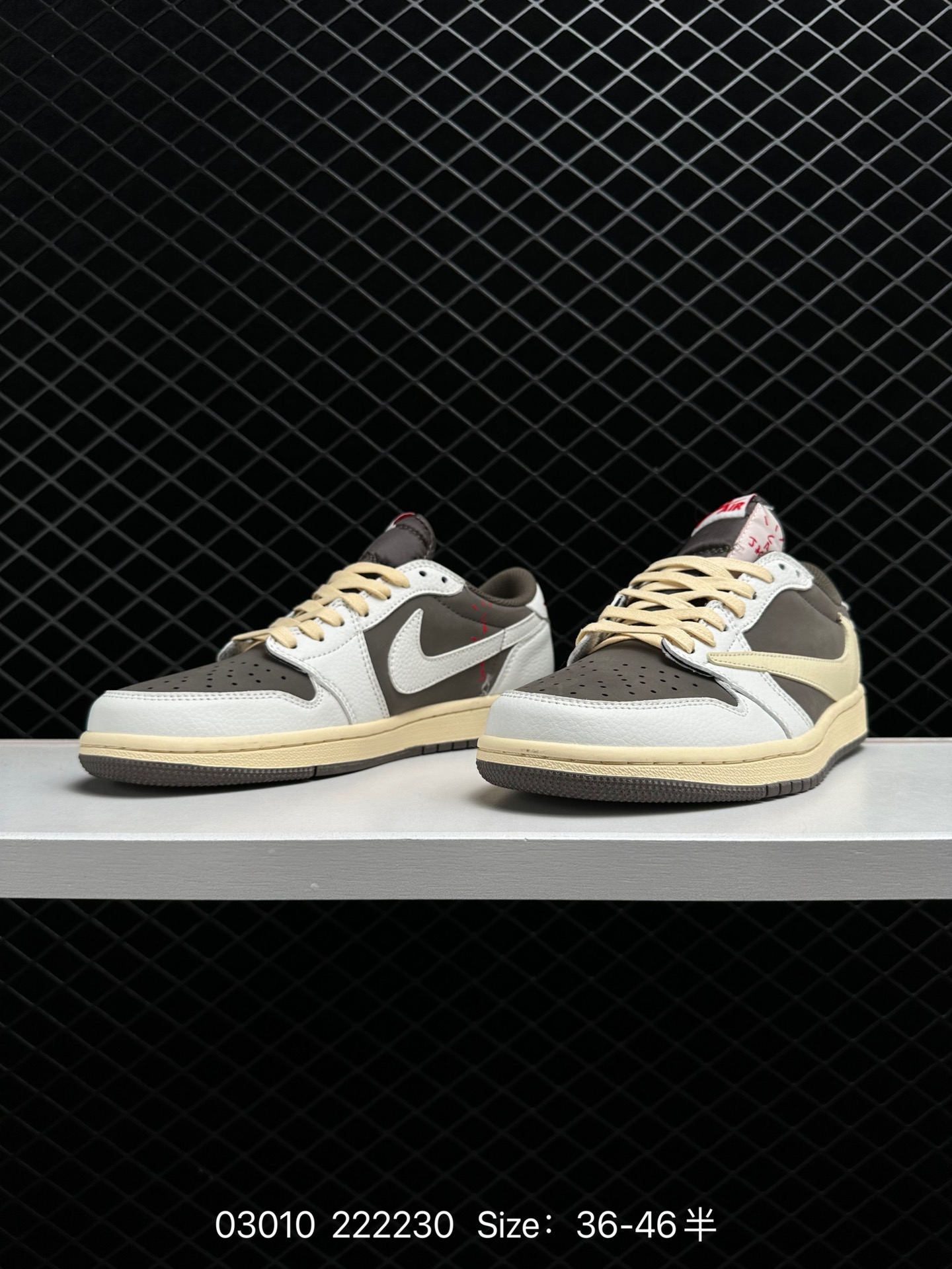 Travis Scott x Air Jordan 1 